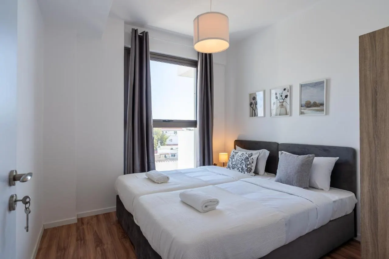 Bianca 2-Bedroom Apartment In Larnaca